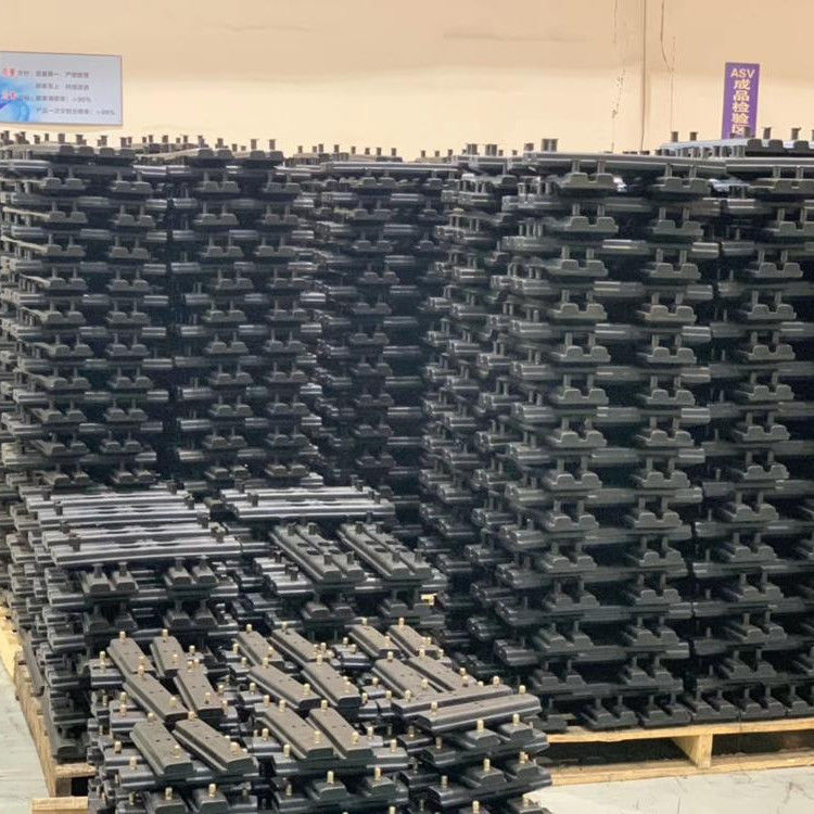 PC30 PC40 PC45 PC60 PC75 エグババター用ゴムコース用靴パッド