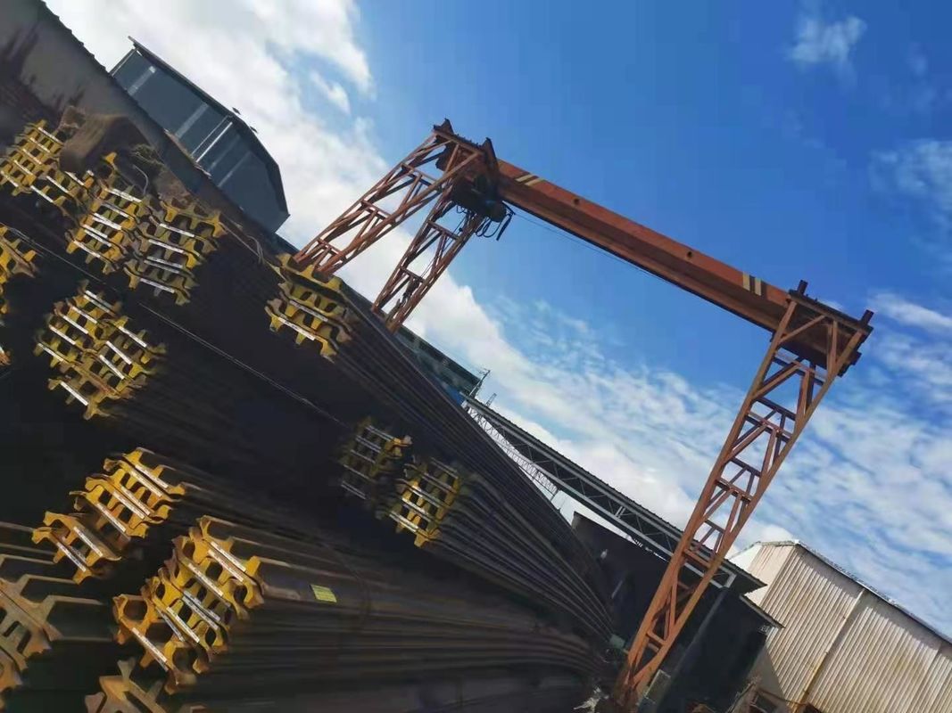 TD-40 781150045 ブルドーザー トラック・リンク・アセンブリ 掘削機 鉄筋パッド ISO9001 CE