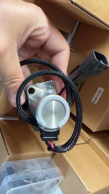 065726 掘削機 液体部品 パイロットバルブ 液体ポンプ 電磁弁 PC200-7
