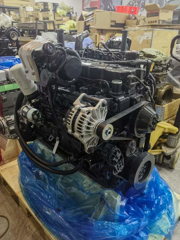 カミンズQSB6.7 6D107エンジン PC200-8/PC210-8/PC220-8/PC240-8の掘削機に使用