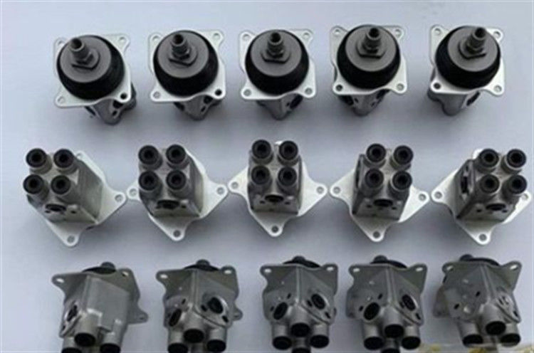 YN30V00111F1 SK200-8 SK210-8 SK250-8 SK330-8 SK350-8 ジョイスティック制御ハンドル エグババータ用水力操縦バルブ