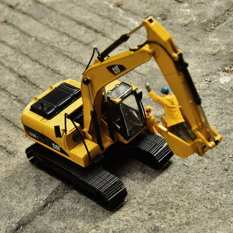 カーター CAT320DL 掘削機 オリジナルモデル合金 シミュレーション エンジニアリング 自動車 装飾 手品 コレクション 飾り