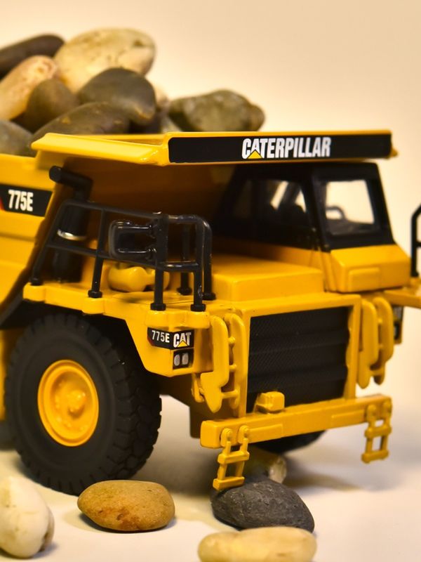 NORSCOT CAT775E ダンプトラック 1/64 スケール合金型車 収集品