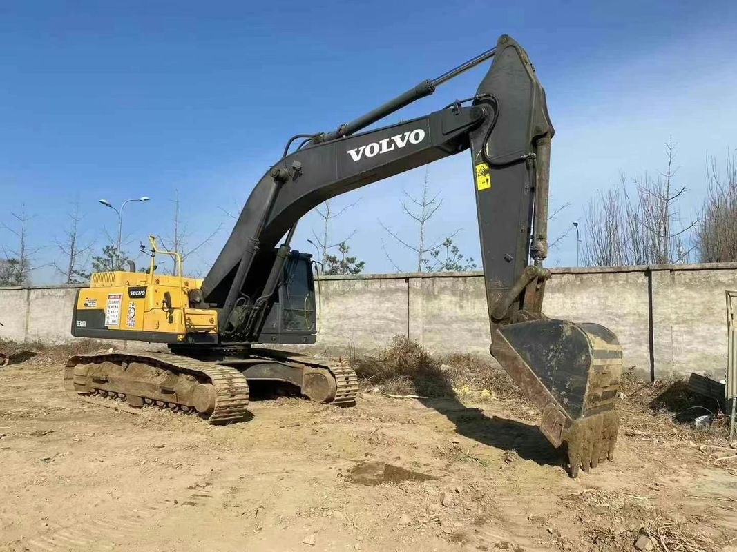 信頼性のある使用されたEC300DL掘削機 建設と鉱山のための重量土工機器