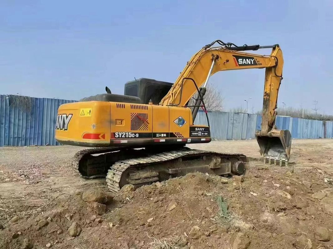 使用されたSANY SY215C 21.5 トン鉱山建設および土移転機器のための掘削機