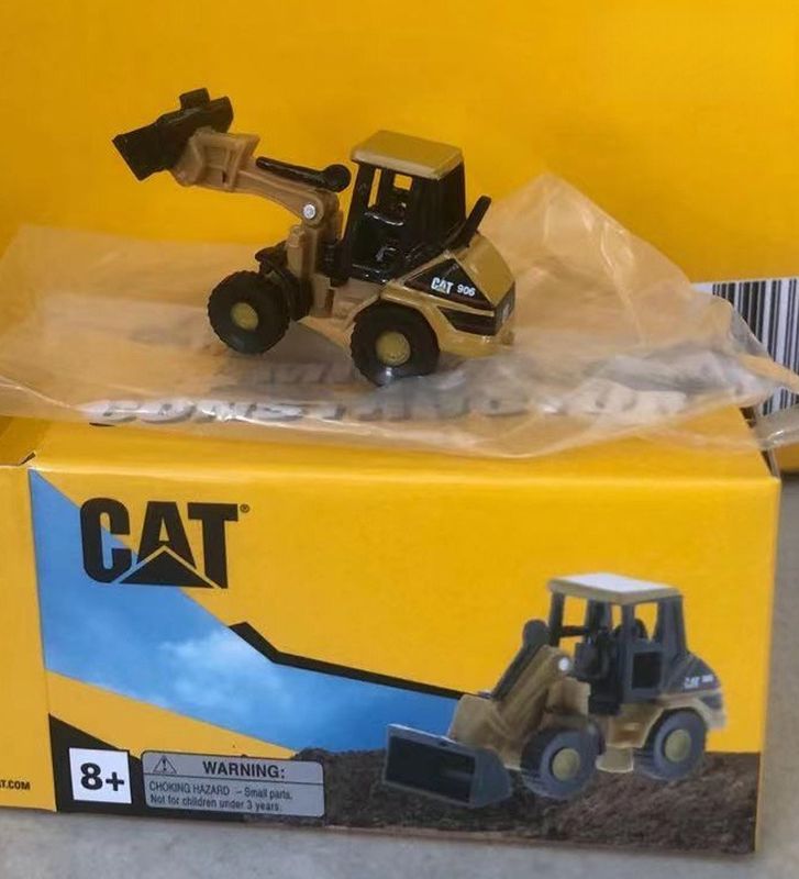 本格的なミニチュア建設車両セット 1:50スケール 合金モデルおもちゃ 85980CB-CASE MINI