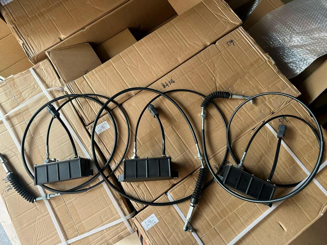 掘削機 エンジン パーツ スロットル モーター パーツ 加速 モーター コントローラー リーバー 建設機械 パーツ