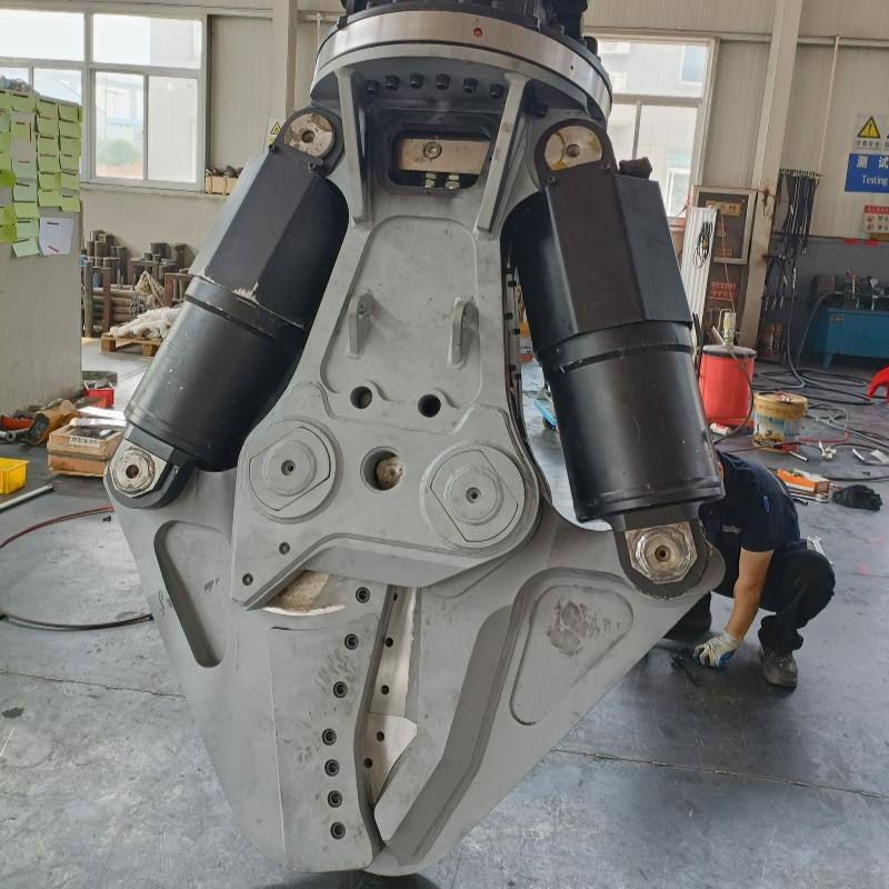 工場 オーダーメイド 重量掘削機 水力廃棄物 金属切削 古い車 船舶切削 鋭い刃 360°回転 鉄棒管切削