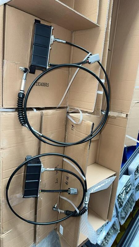 エグババター エンジンスロットル モータースピードガスアクセラレータ Sany XCMG エグババターのガバナー